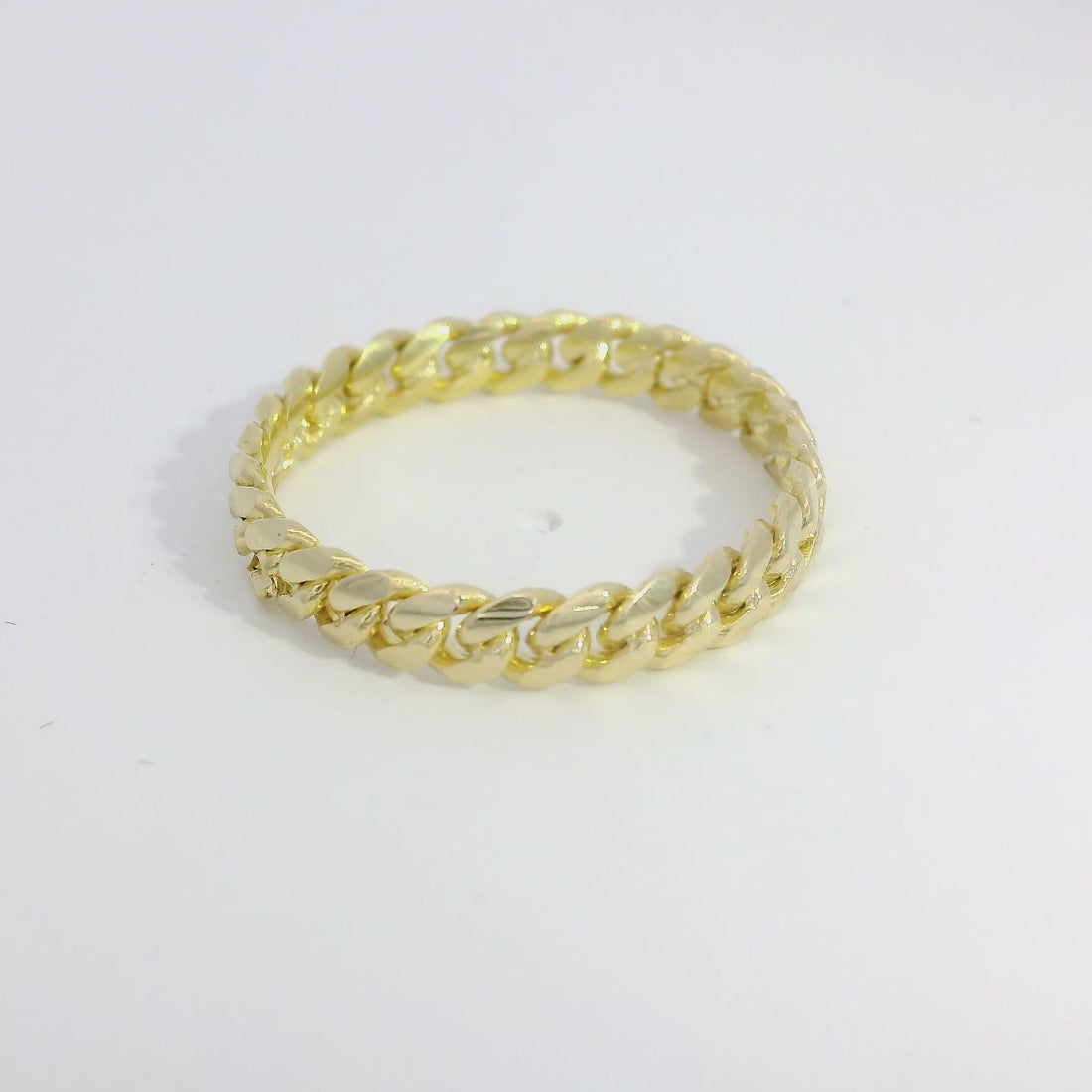 Let Your Style Speak With Oscar Stone NYC’s Jewelry