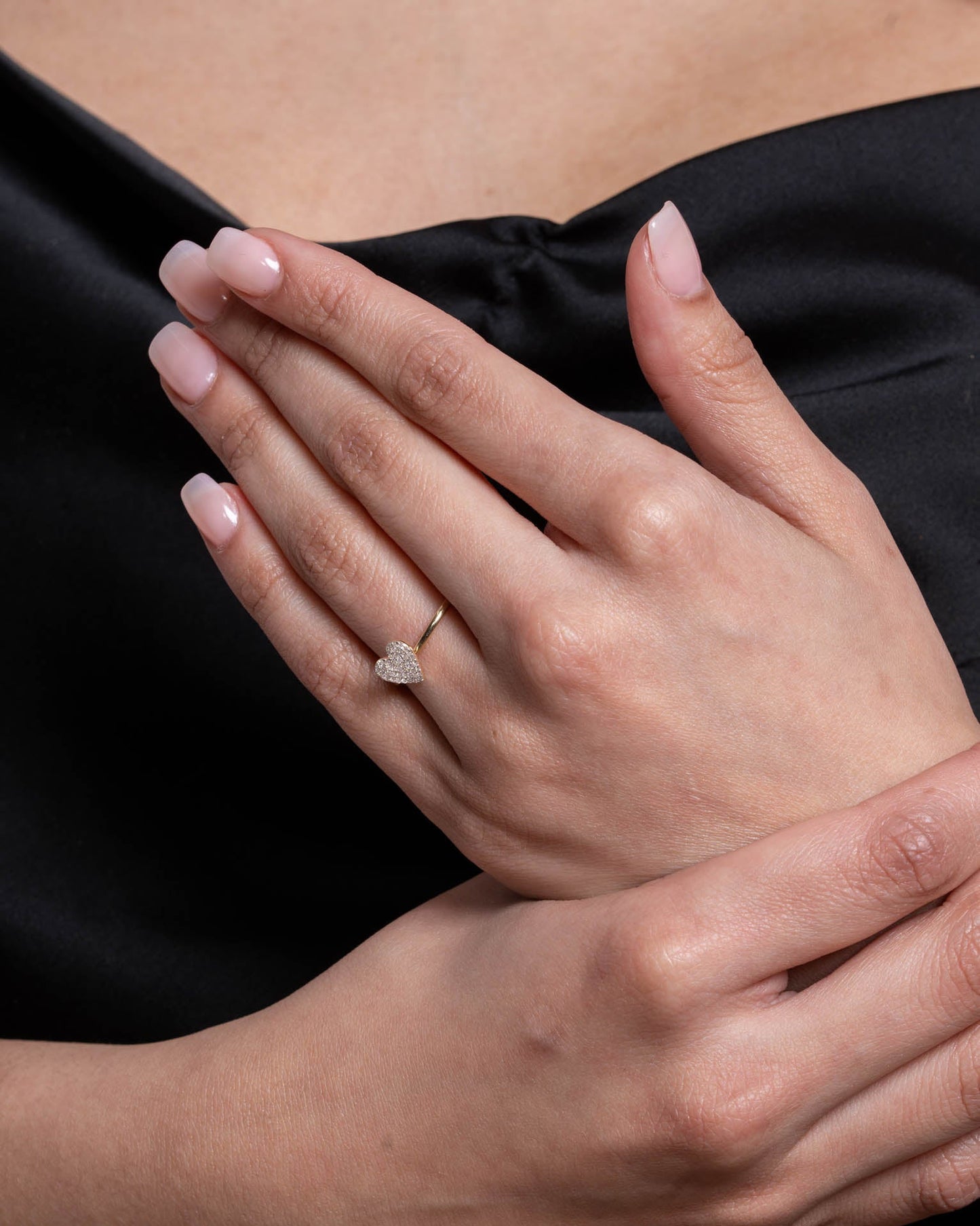 Oscar Romance Ring