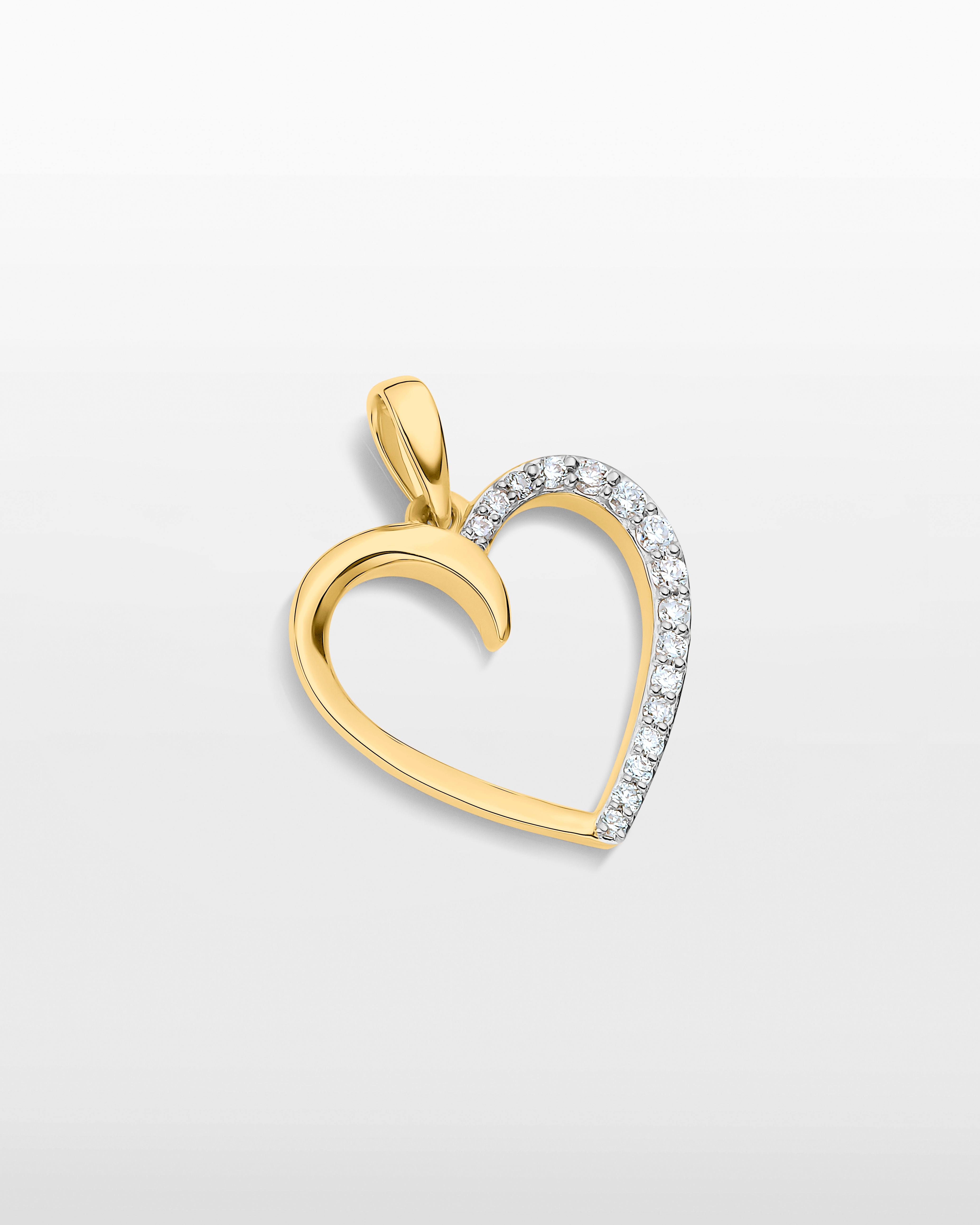 Oscar Infinite Love Pendant