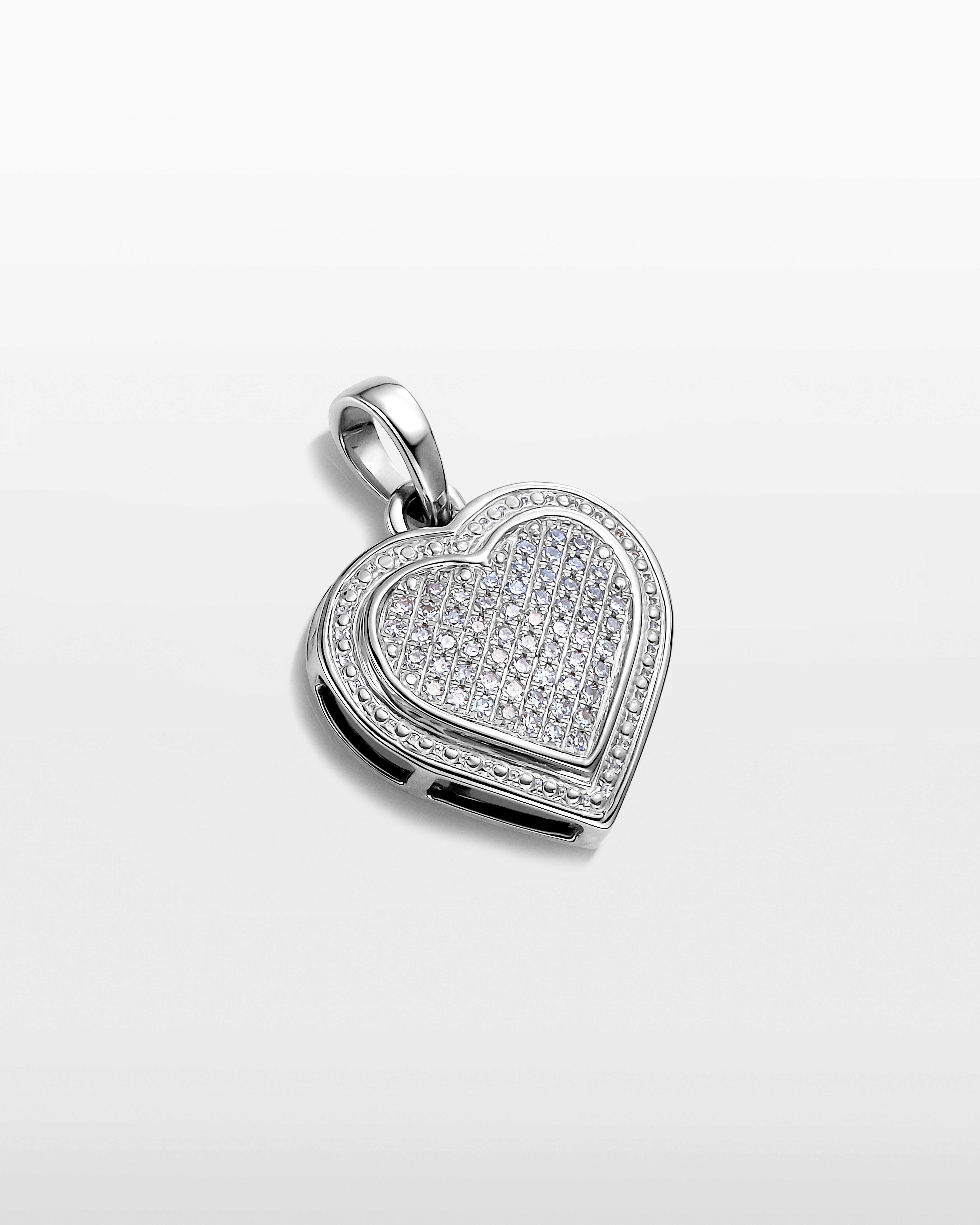 Oscar Heart Pendant