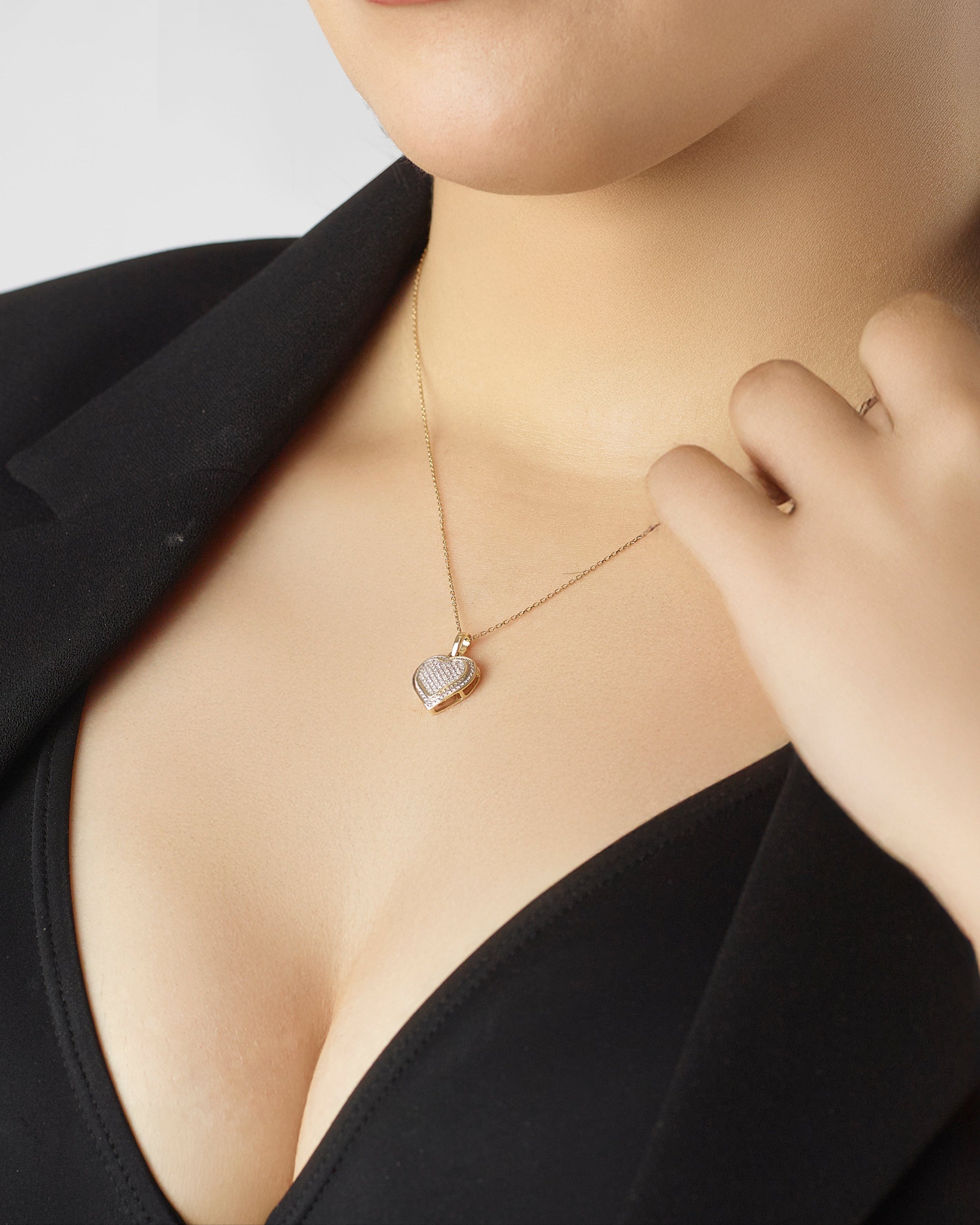 Oscar Heart Pendant