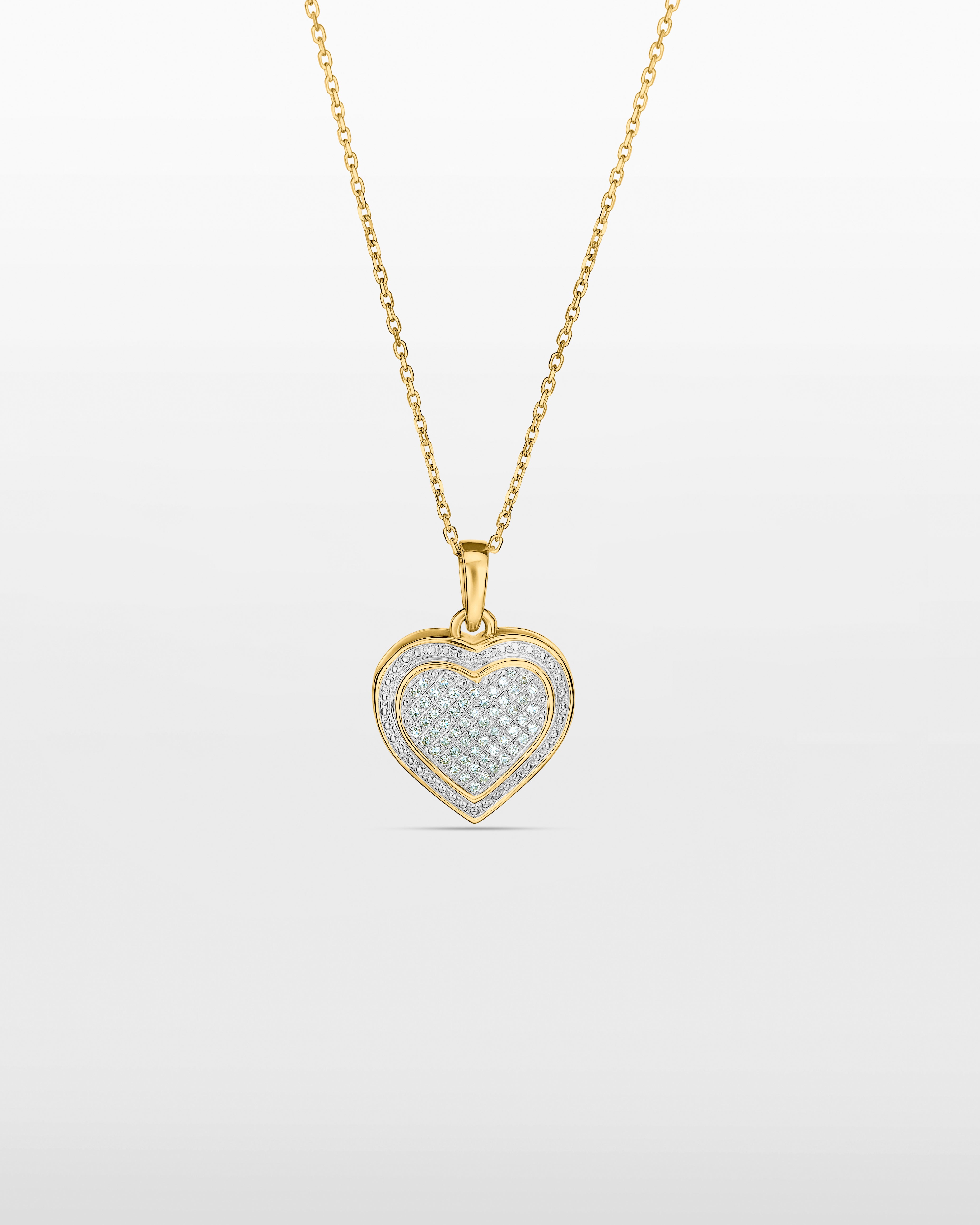 Oscar Heart Pendant