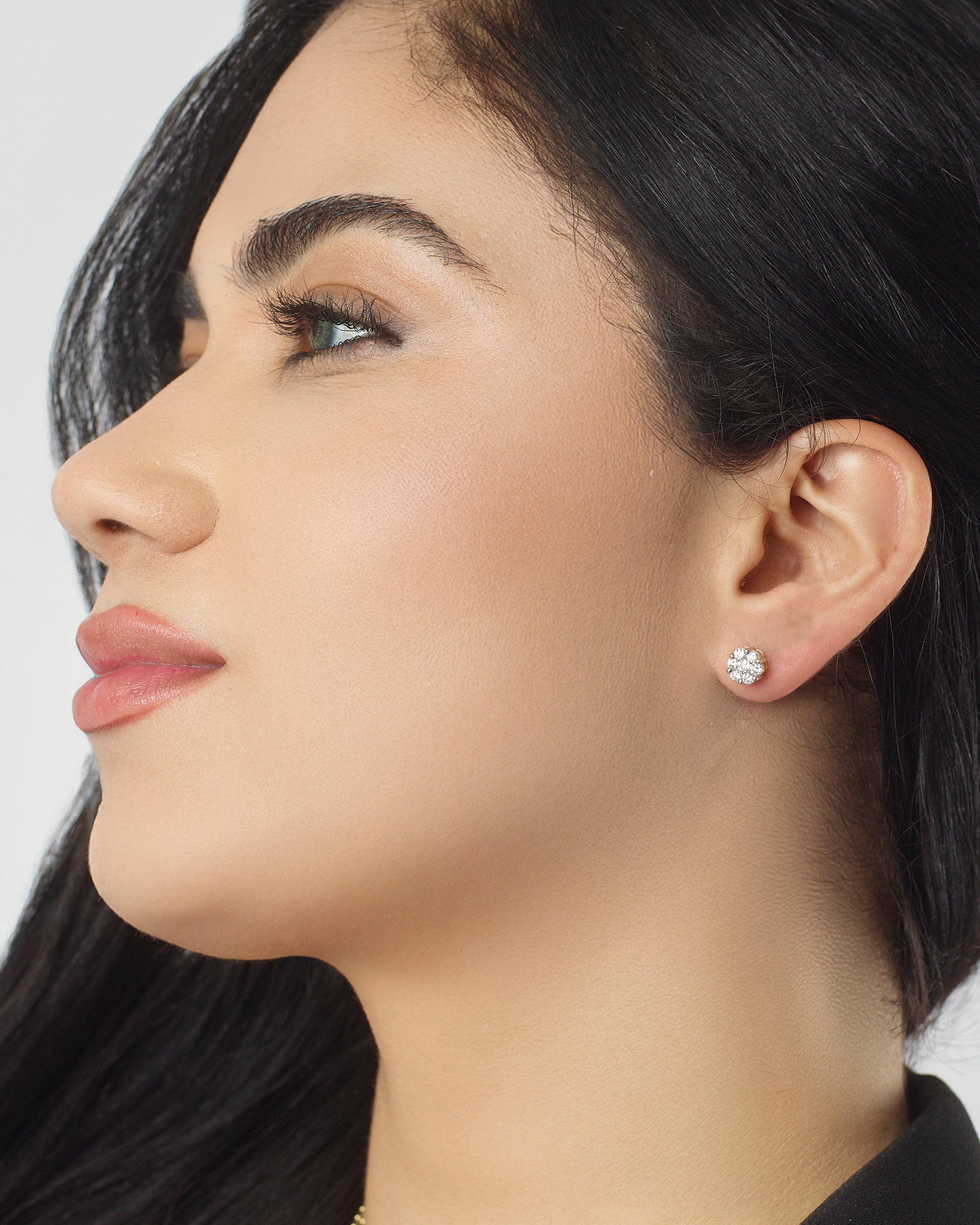 Oscar Floral Glow Stud