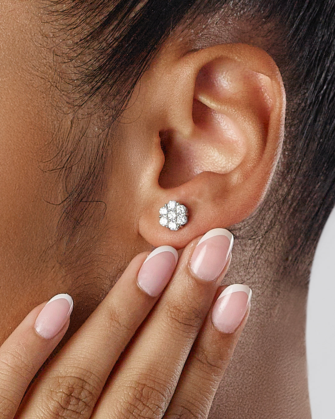 Oscar Bonita Studs 8mm