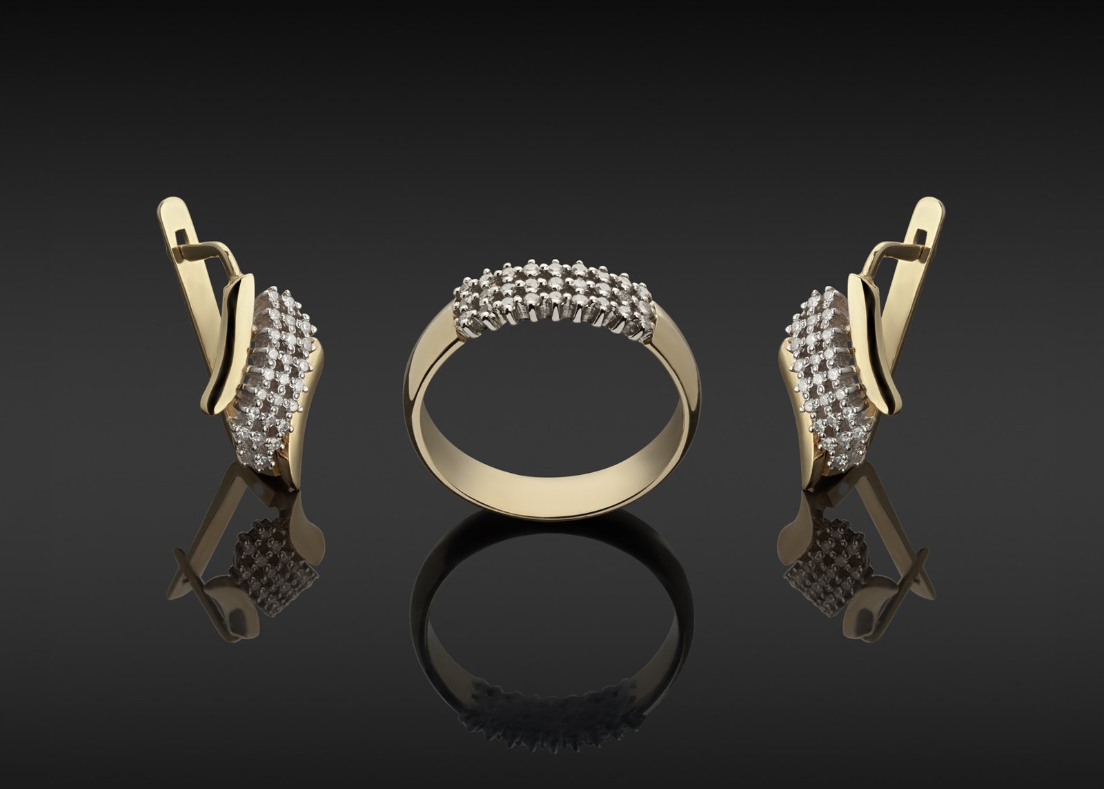 Oscar Stone NYC: Premier Gold and Diamond Hip Hop Jewelry