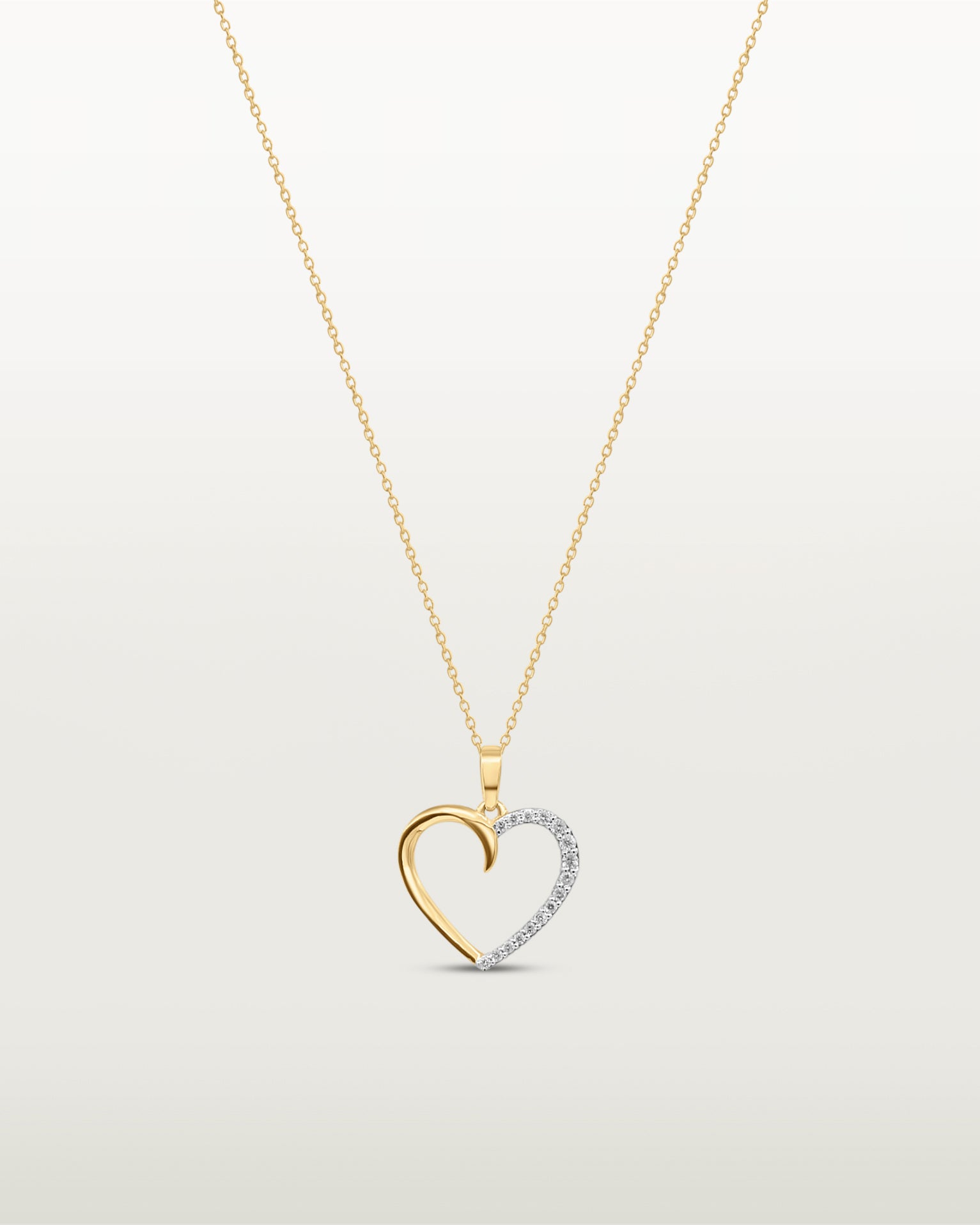 Oscar Infinite Love Pendant