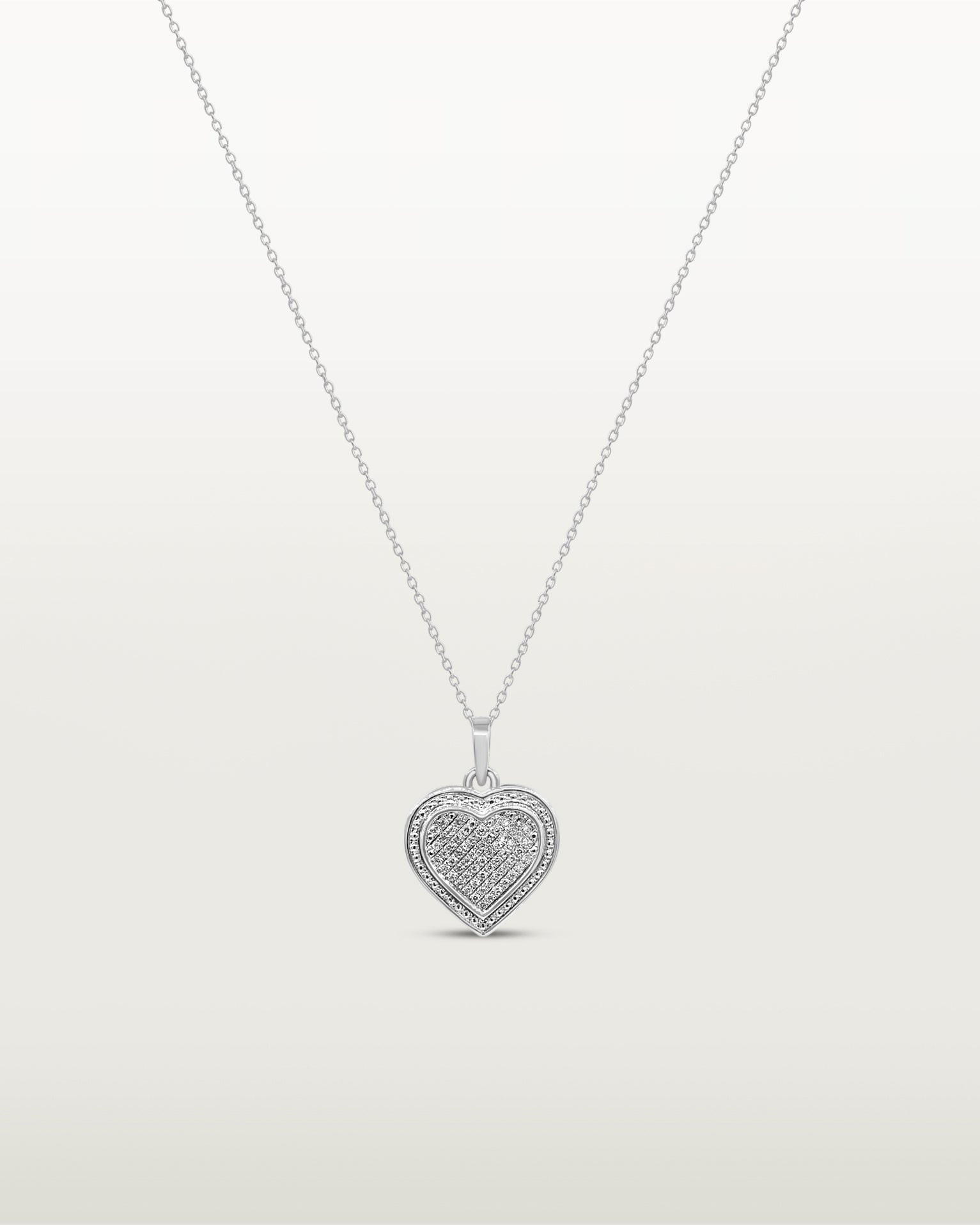 Oscar Heart Pendant