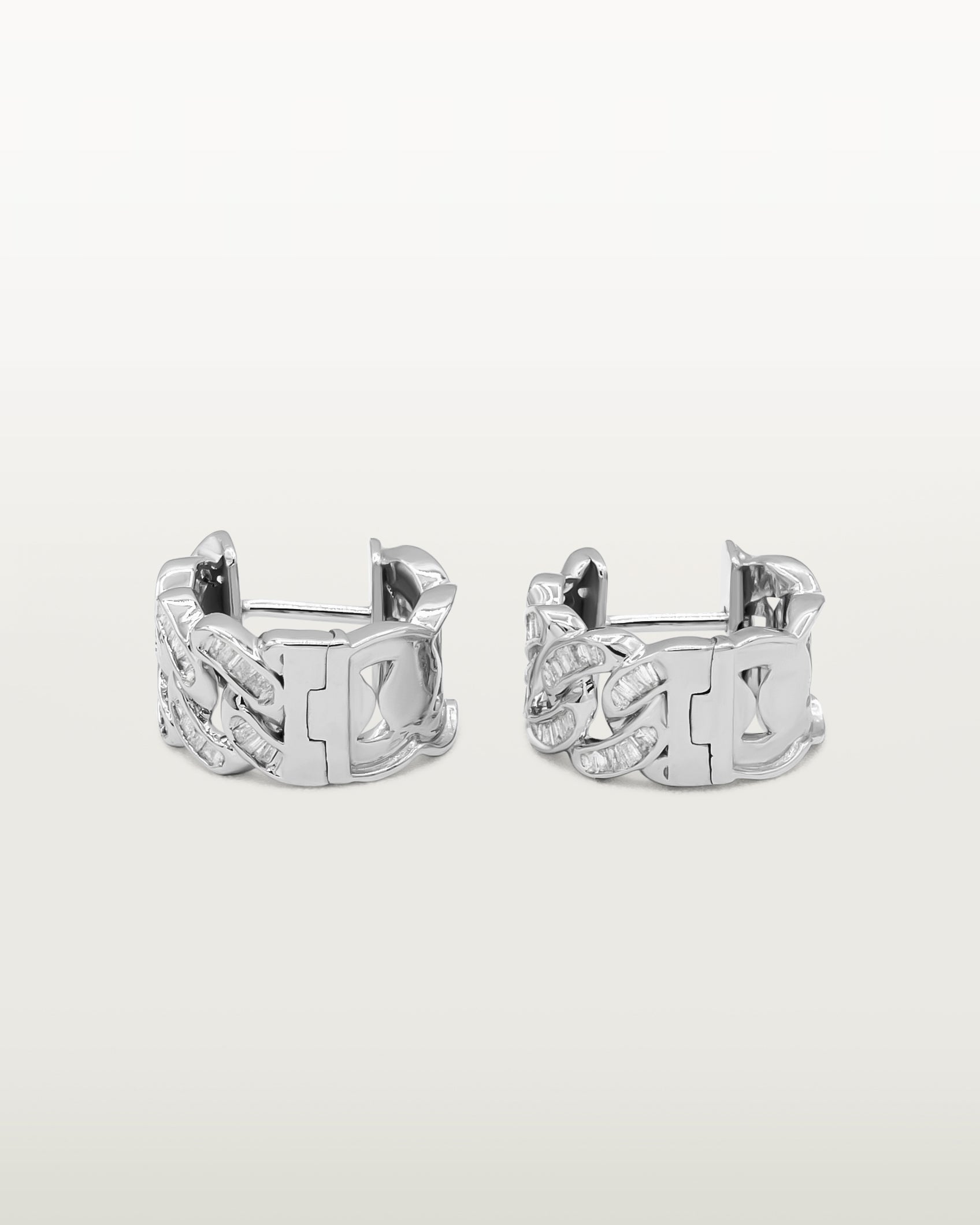 Oscar Elegant Hoops
