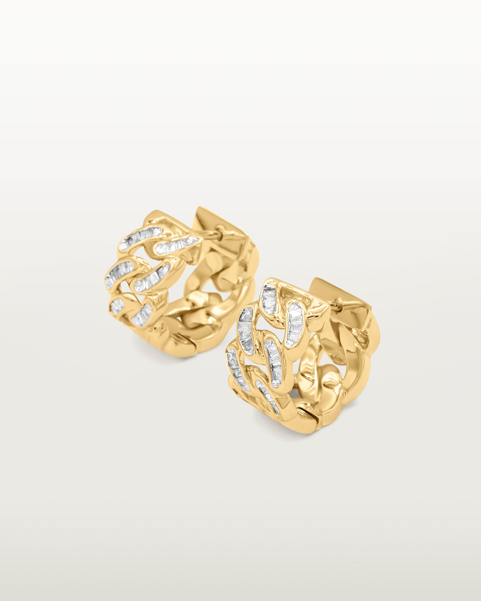 Oscar Elegant Hoops