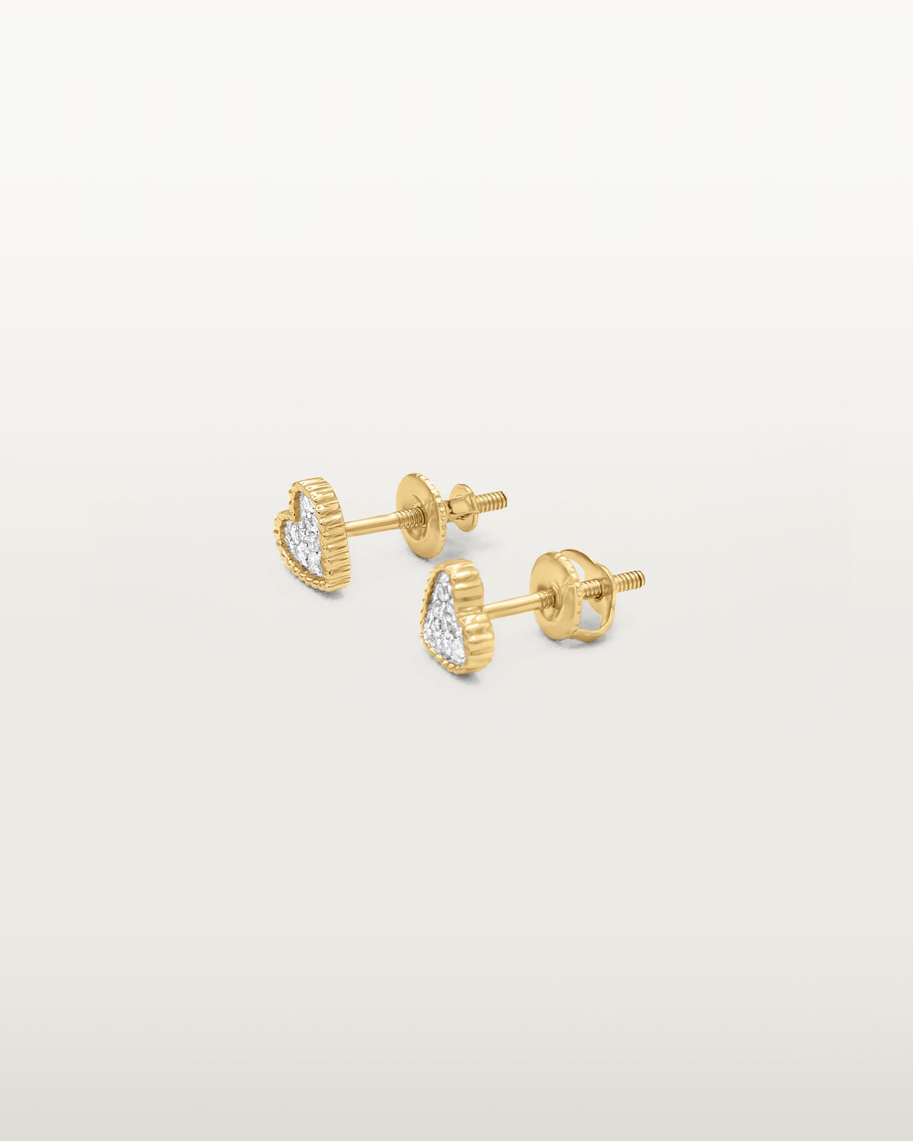 Oscar Petite Heart Studs