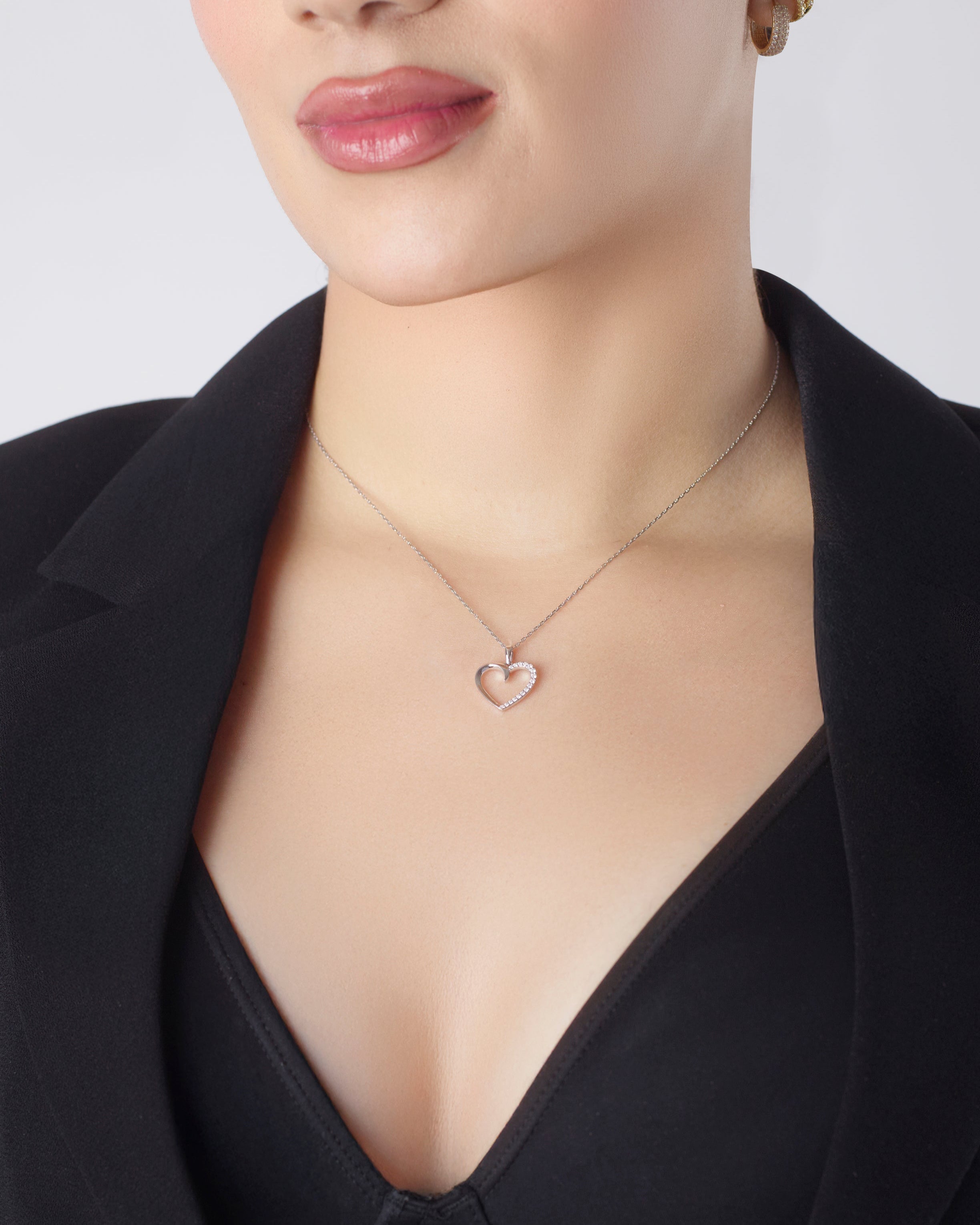 Oscar Infinite Love Pendant