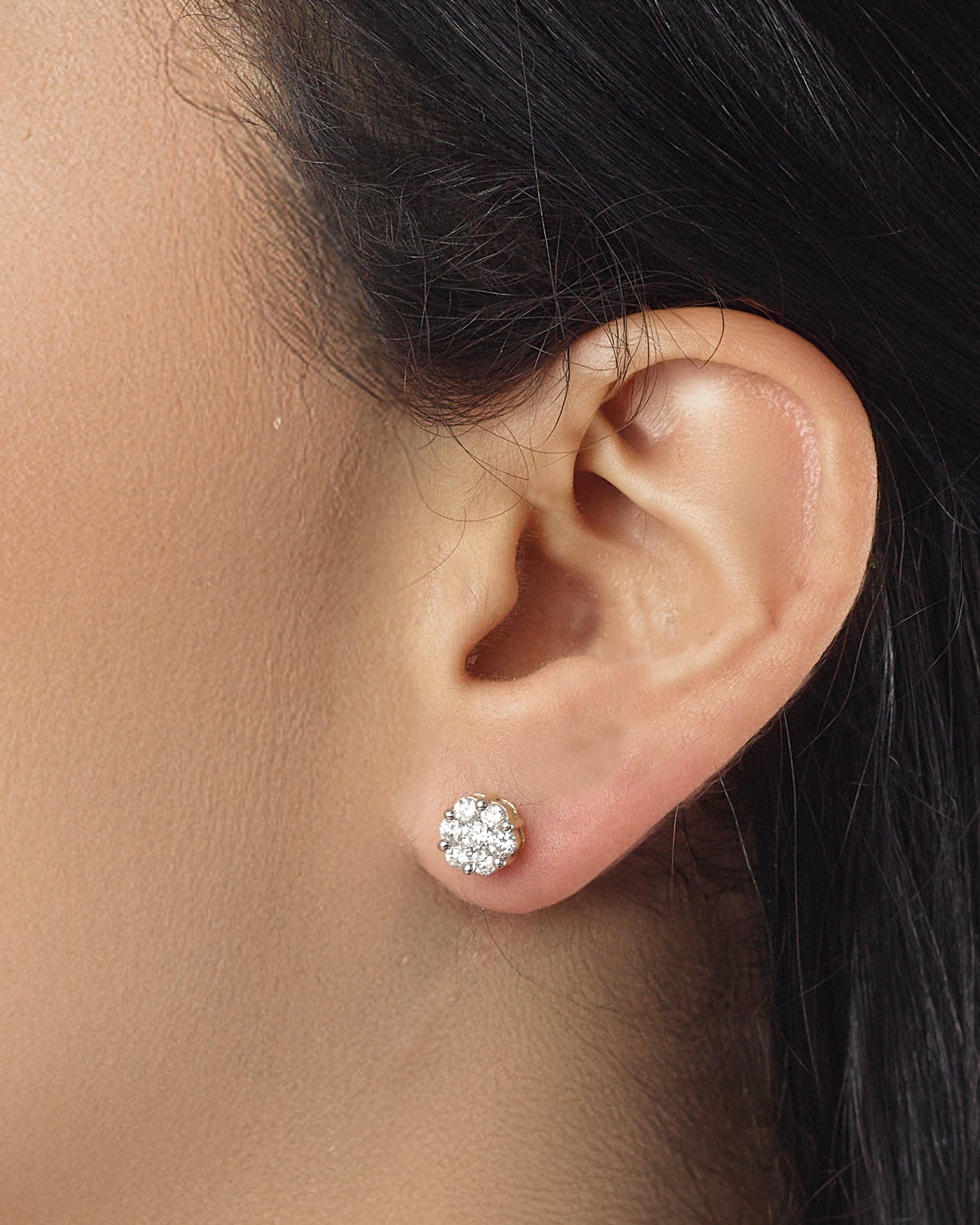 Oscar Floral Glow Stud